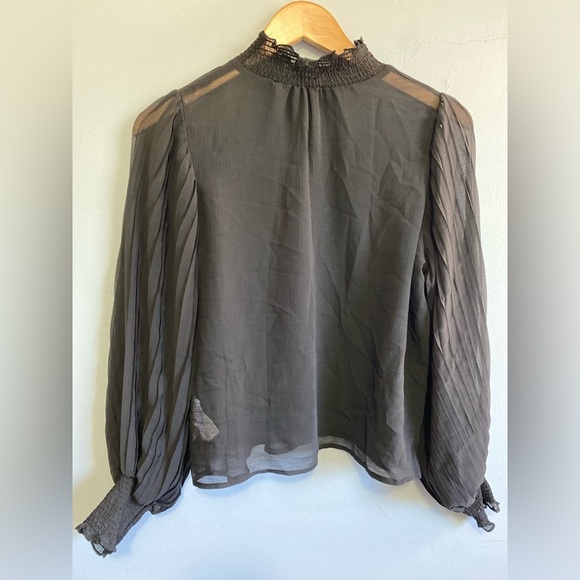 Forever 21 Sheer Black Top Black Small NEW - Picture 6 of 7